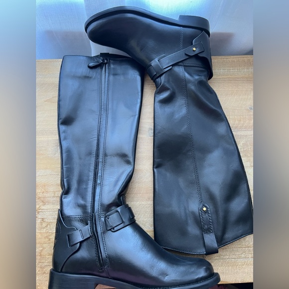 New Tory Burch Colton Riding Boots Galleon
Leather Black Women’s Size 6 - Picture 5 of 8